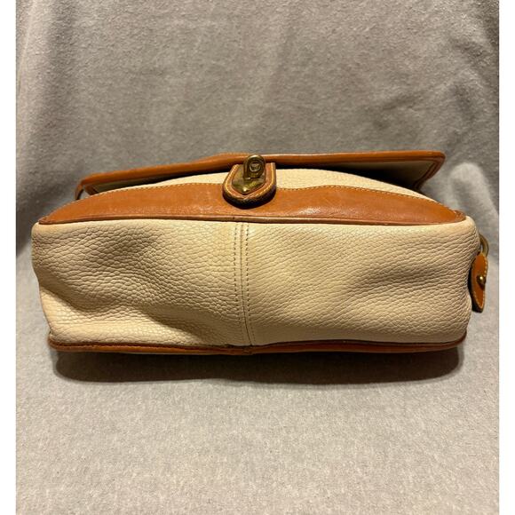 Dooney & Bourke VTG Carrier Satchel Crossbody Tan and Cream Women’s Bag - Picture 10 of 16